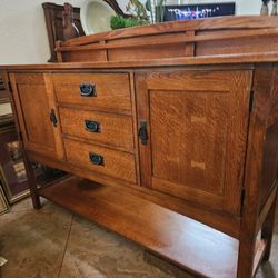 Sideboard /Buffet 