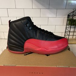 Men’s Jordan Retro 12 Flu Game Size 13.y