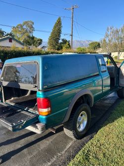 A.R.E Camper Shell