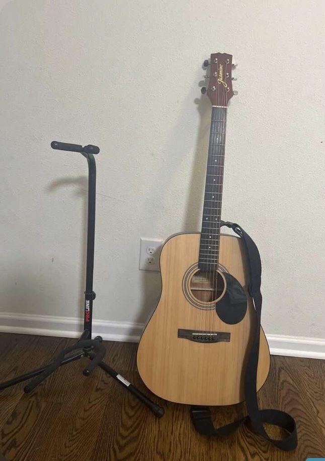 Jasmine Guitar