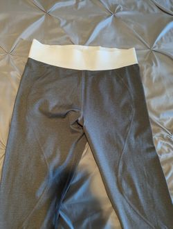 Good American Gray Leggings 