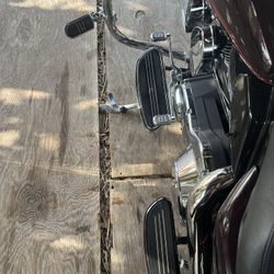 HARLEY STREAM LINER FLOOR BOARD SET 