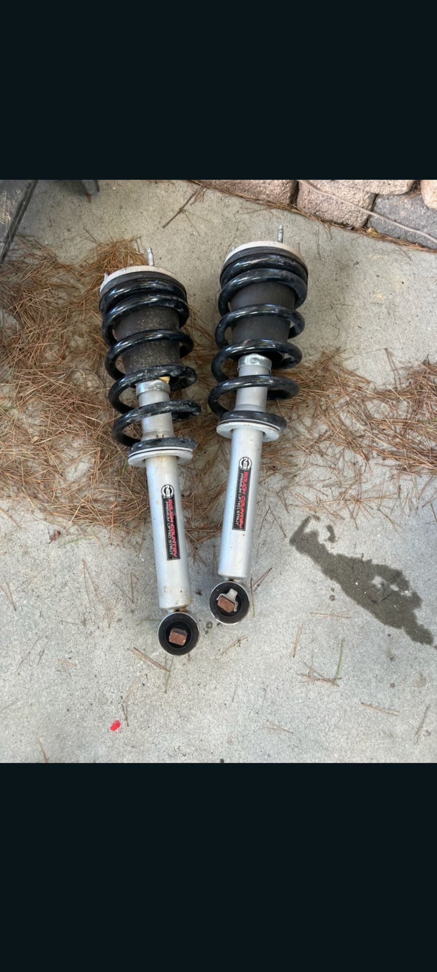 Normal Chula Shocks rough country. for Chevrolet for Sale in Chula Vista, CA - OfferUp