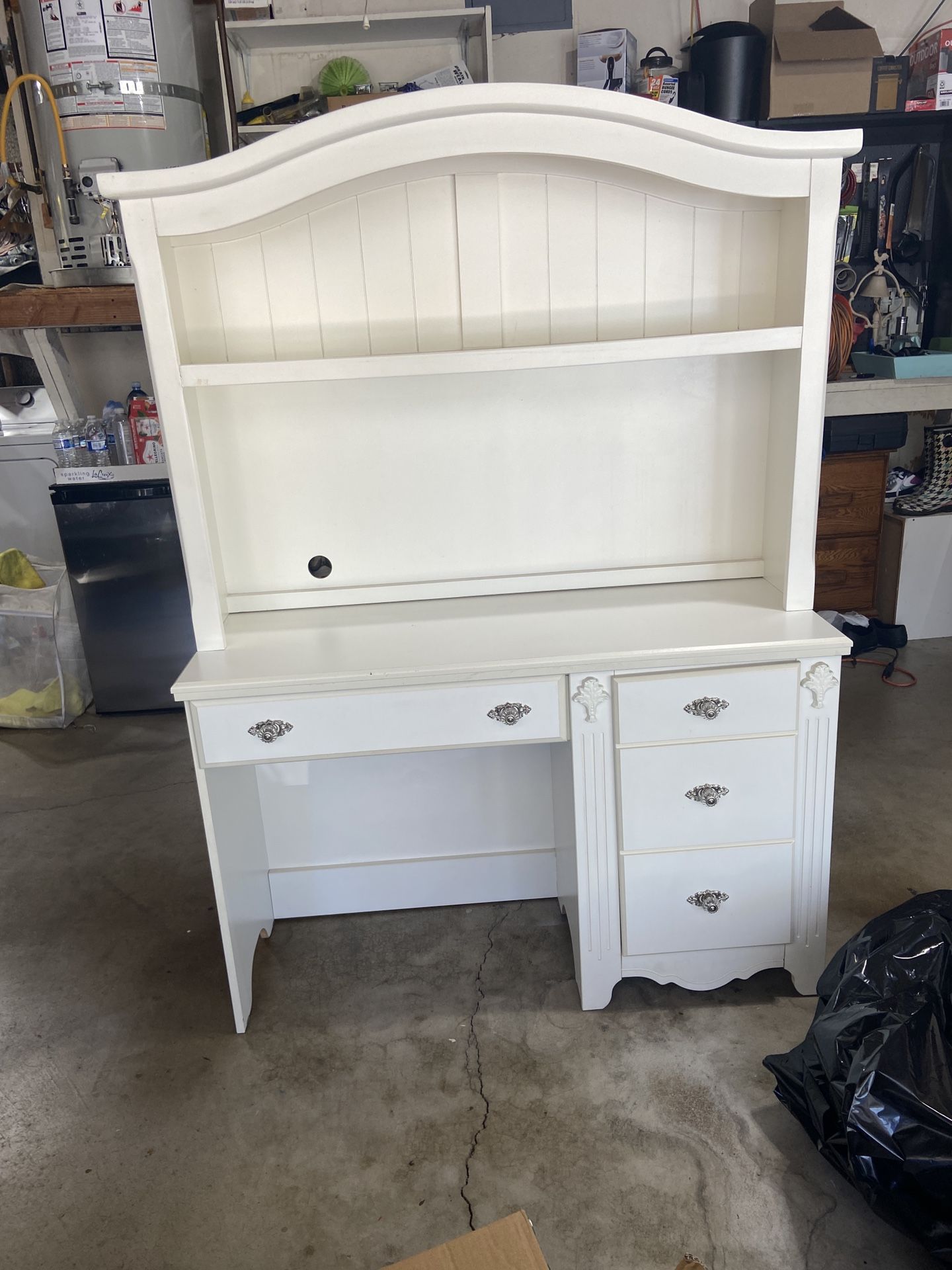 White Desk