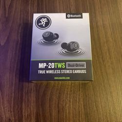 Studio Wireless Headphones