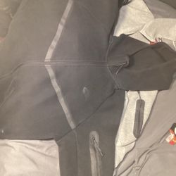 Nike tech