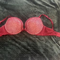Victoria’s Secret Very Sexy Padded Push Up Bra