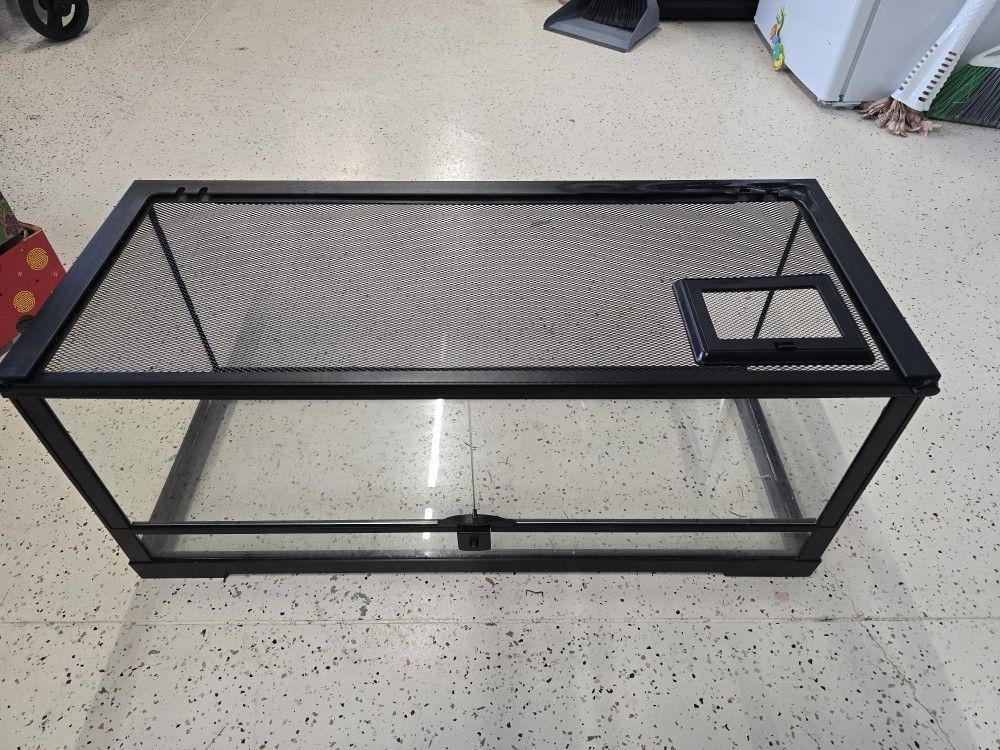 Lizzard Cage With Double Doors