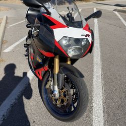 2001 Aprilia RSV Mile R 1000cc