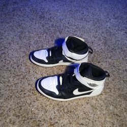 Jordan1 Flyease Size 10.5