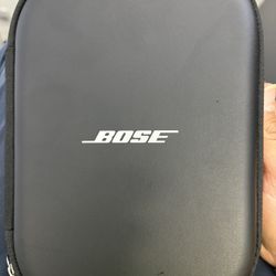 Bose Headphones Wireless Brand new 