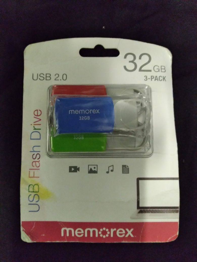 Memorex flash drive