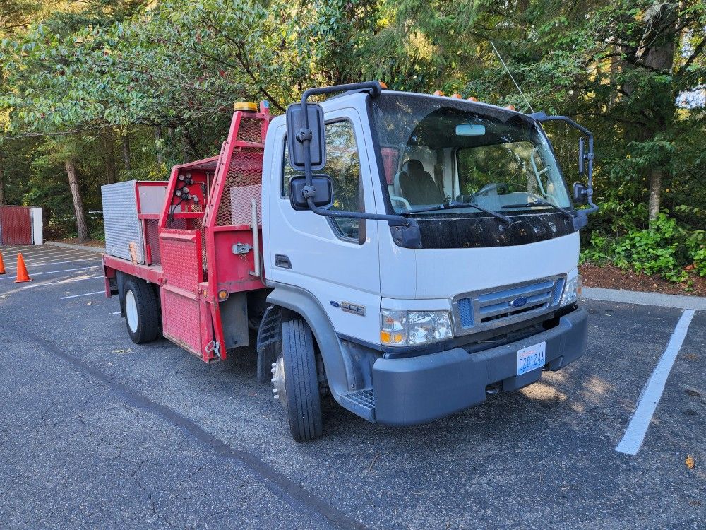 2007 Ford Lcf