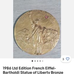Eiffel Statue Of Liberty Bronze Medallion 