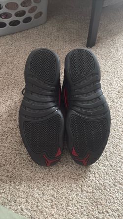 Air jordan 12 retro size 10.5