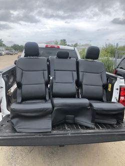 2017 Explorer Second Row Rear Seats