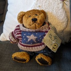 Boyd's Teddy Bear 