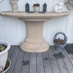 Limestone Garden Pedestal 