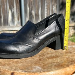 Mootsie Tootsie, Size 7-1/2m