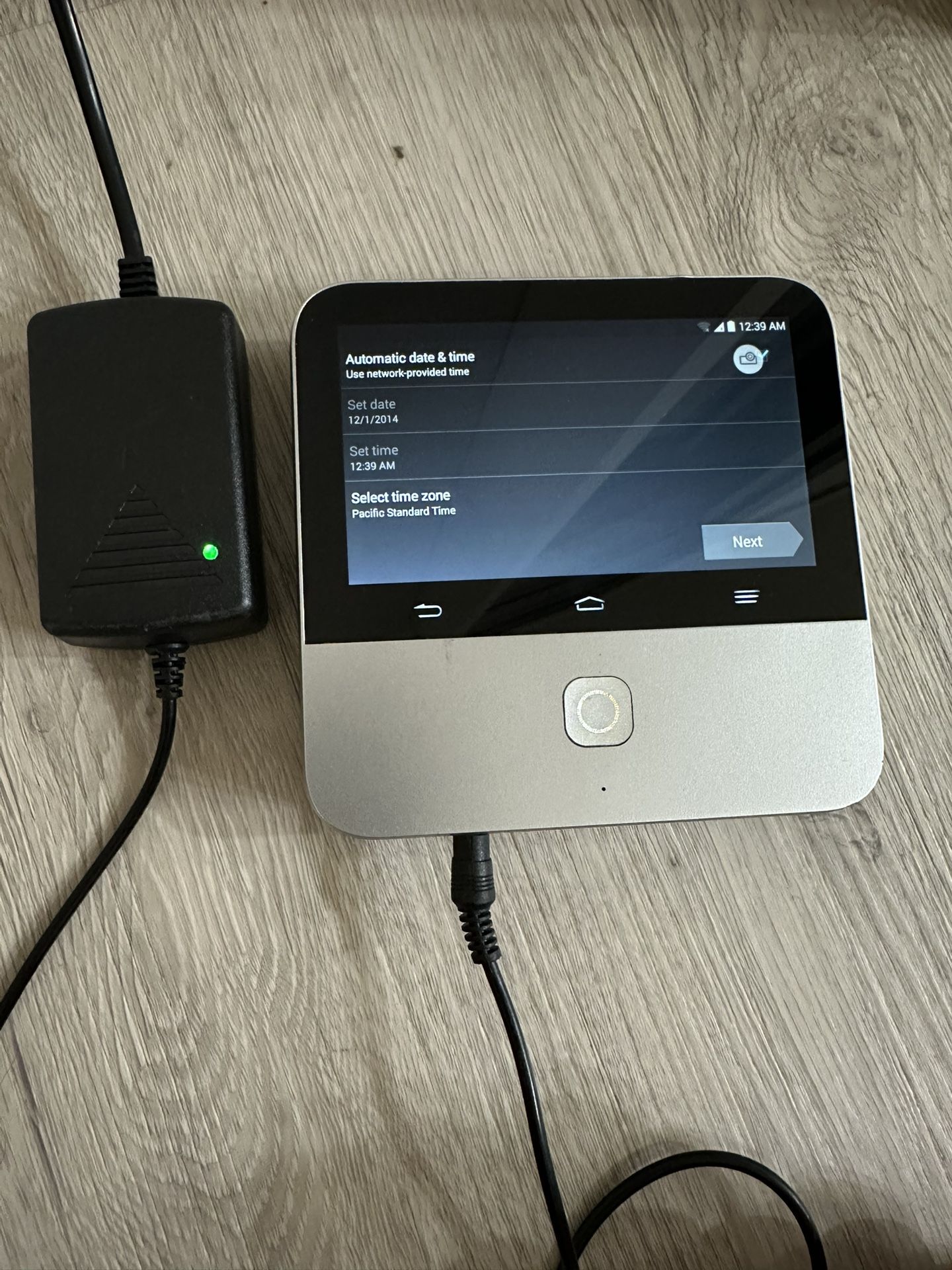 ZTE Spro 2 MF97B (T-Mobile) Unlocked 4G LTE HD Portable smart Projector