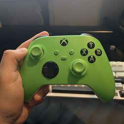 Xbox one x controller