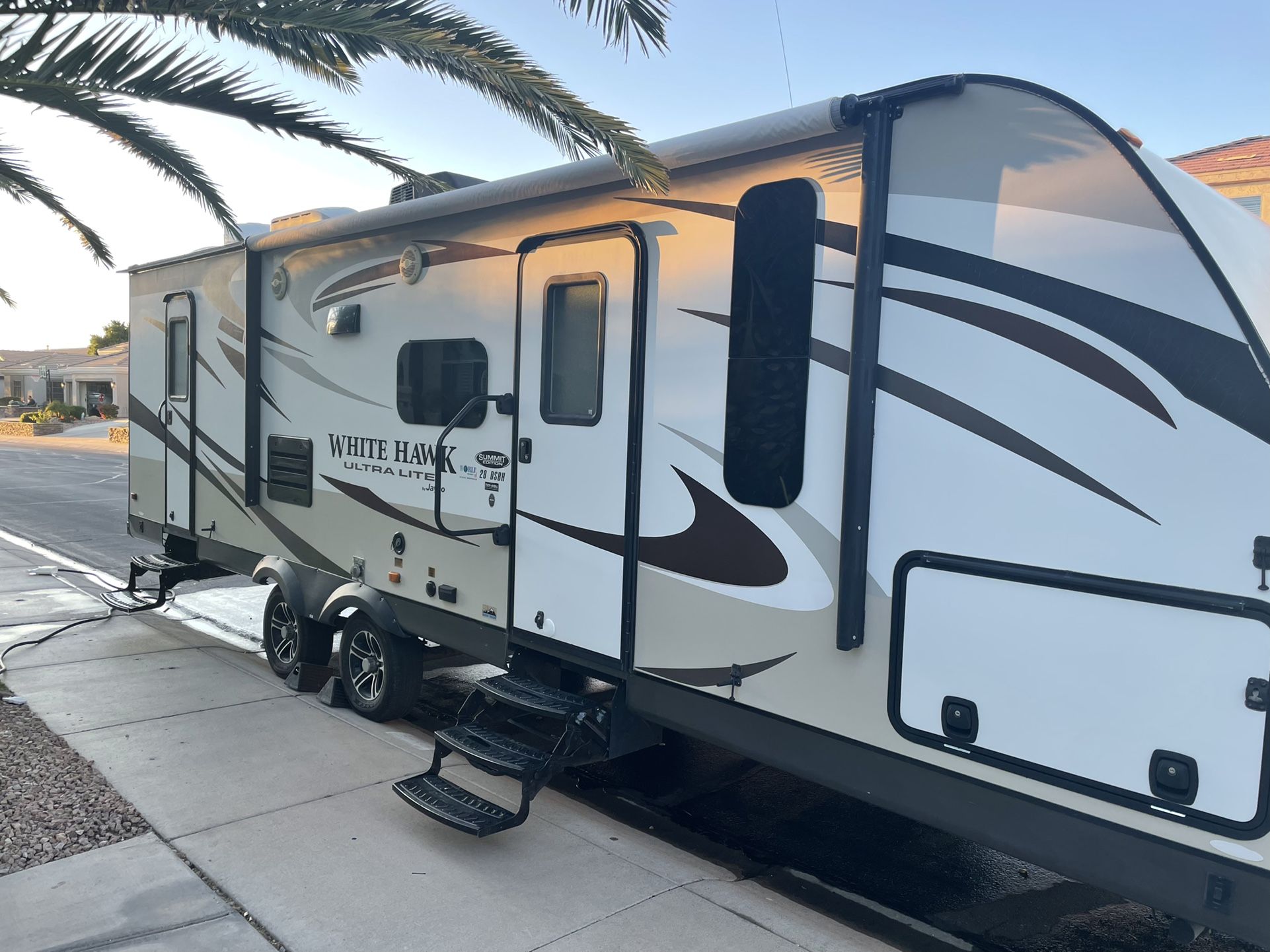2015 Jayco White Hawk Ultra lite 28 Dsbh Summit Edition