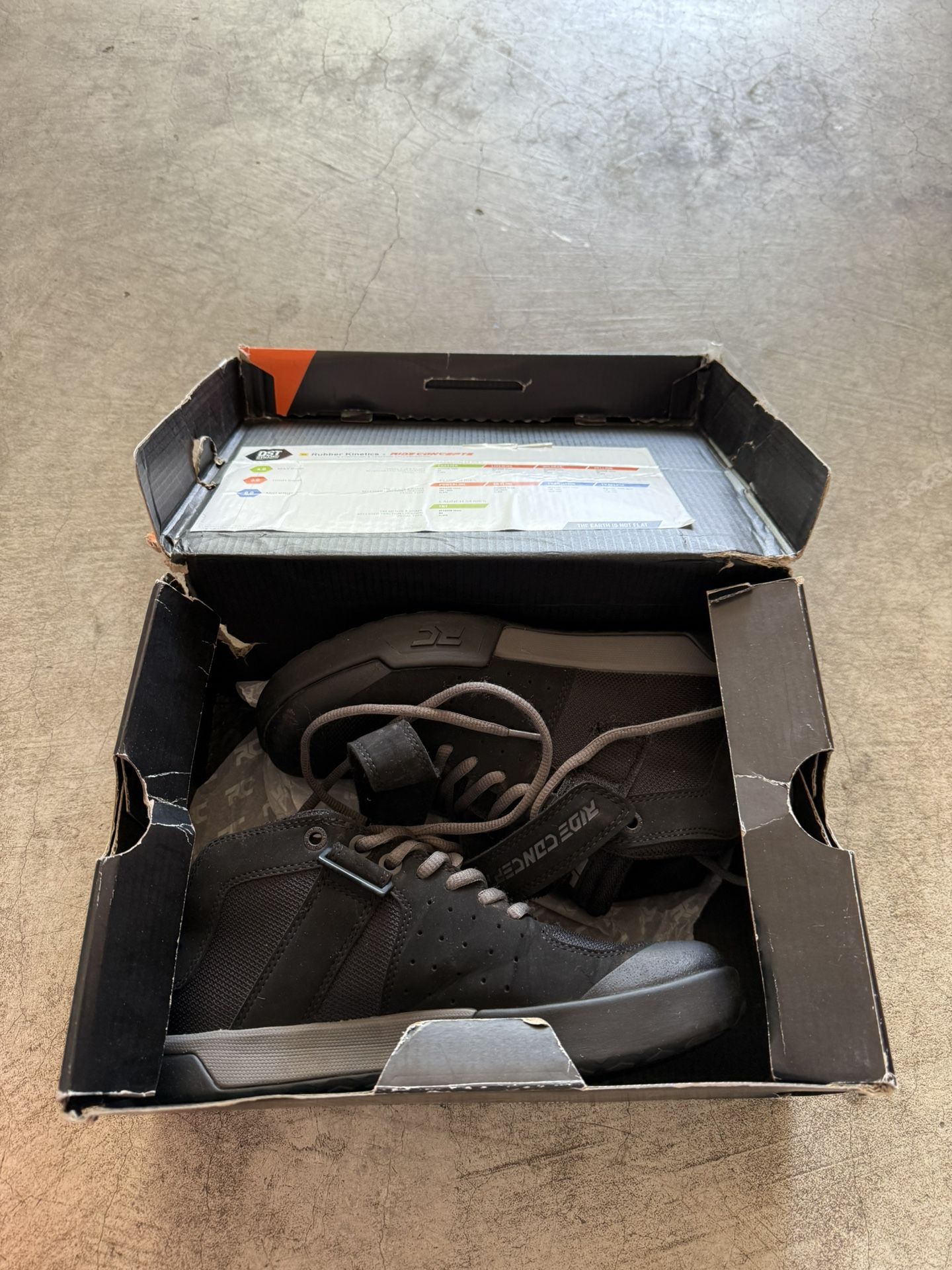Kids Biking Shoes Size 5