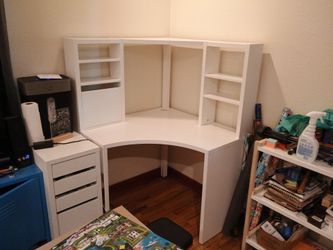 White Ikea Desk - MICKE corner workstation