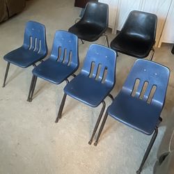 Set of 4 Vintage Virco Hard Plastic Children's Chairs & 2 Adult Chairs