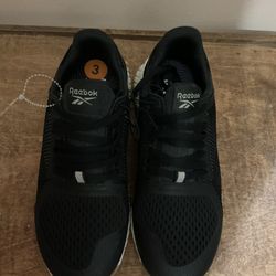 Black Unisex Reebok Kids Tennis Size 3