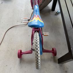Girls bike 16in Wonder Woman