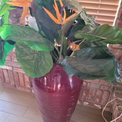 Ceramic Vase W/bird of Paradise 