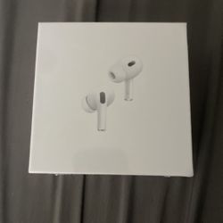 Apple iPhone Pro 2nd Generation w/ MagSafe Charging Case (USB-C)