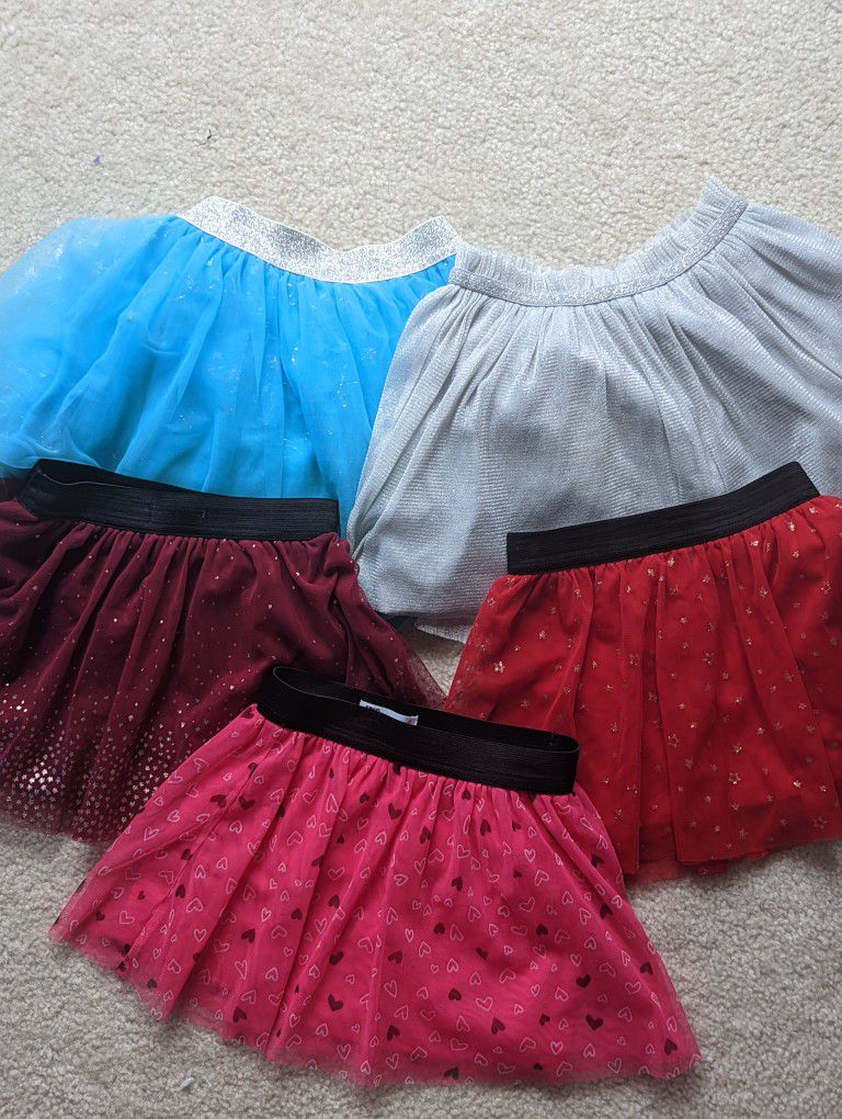 Skirts Girl Size 6T - $2 each