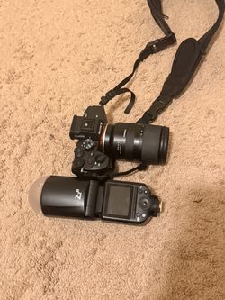 Sony A7IV + Tamron RVD + Neewer z2s flash