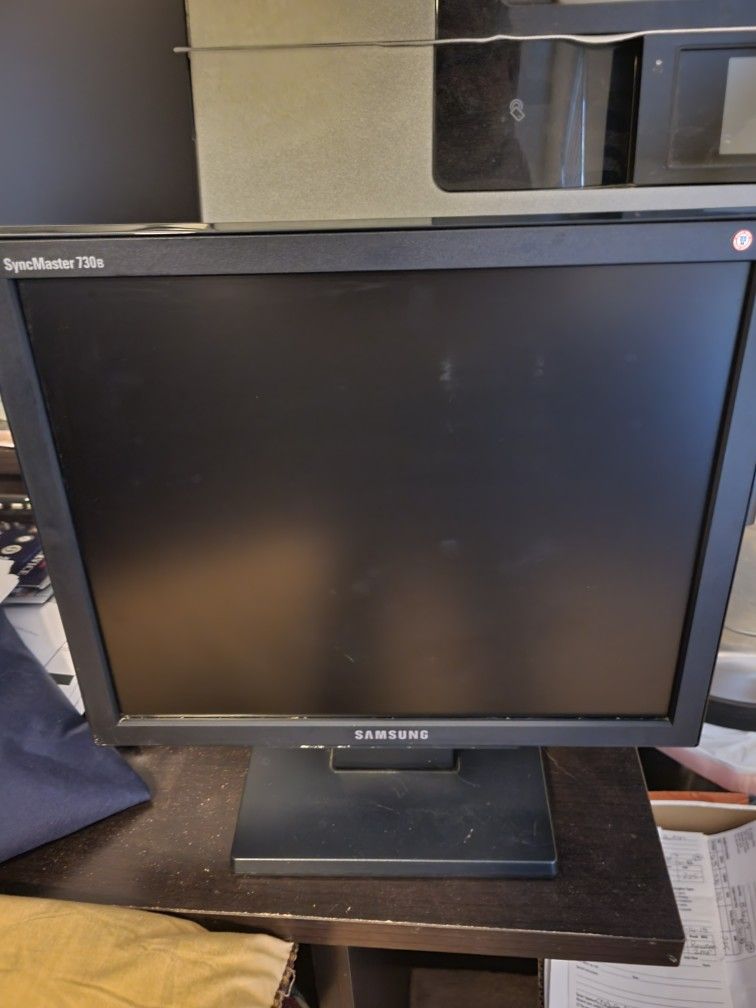 Samsung SyncMaster Monitor w/ Pwr Cord
