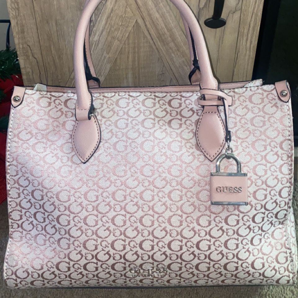 Louis Vuitton Guess Purses Bags for Sale in Long Beach, CA - OfferUp