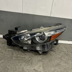 2017,2018 Mazda 3 Headlight/Faro Delantero Lh Driver  Oem Original  Ask