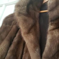One Of Kind 100% Fur.  Size  XL. Was Purchased $18,,700 Sale . 