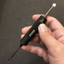 portable digital thermometer