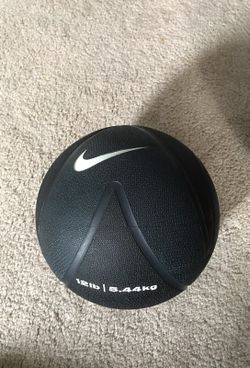 12lbs Nike medicine ball