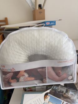 Infant Nursing Pillow