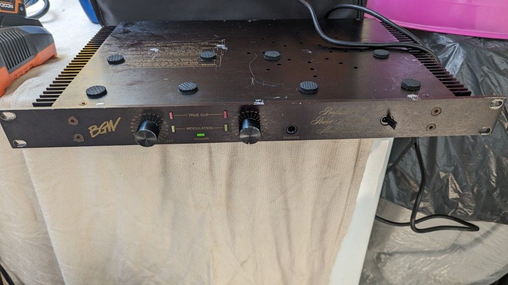 Power Amp BGW