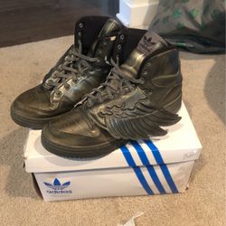 Jeremy Scott Adidas Molded Wing