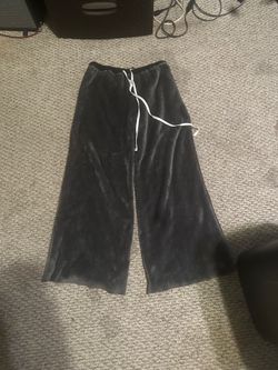 Blanket sweatpants (no pockets)