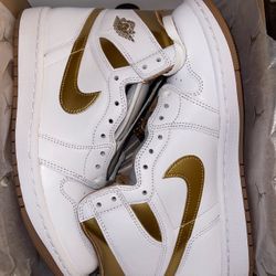 Brand New Jordan 1 Women’s Size 9w $100