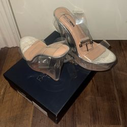 Clear Silver Wedges