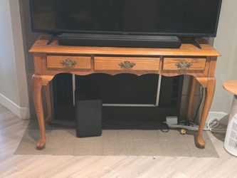 Free vintage table