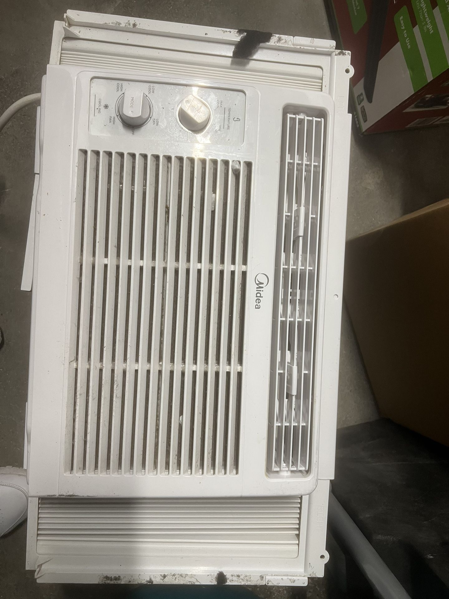 Air Conditioner