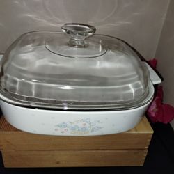 Vintage Corning Ware Country Cornflower Blue Ribbon A-10-B w. Lid 2.5 Liters